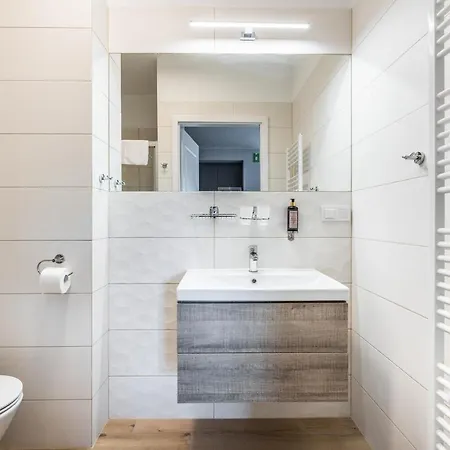 Rent Like - Kolo Brzegu Ii & Mini Appartement *